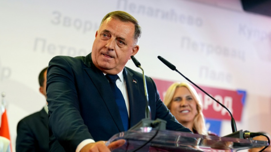 Bosnisch-serbischer Hardliner Dodik erkl&auml;rt seine Partei zum Wahlsieger - Dank an Trump und Putin 