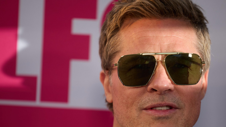 È morta Jane Etta Pitt, madre di Brad Pitt, aveva 84 anni