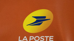 Droits de douane: La Poste annonce suspendre les envois de colis vers les Etats-Unis