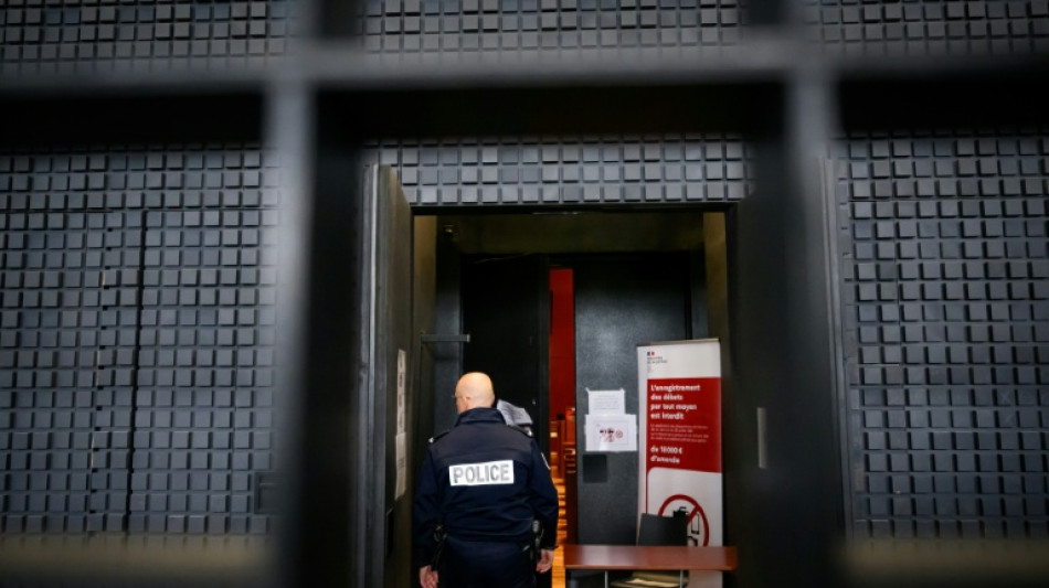  Lebenslange Haft f&uuml;r deutschen "Maskenmann" wegen Mordes in Frankreich 