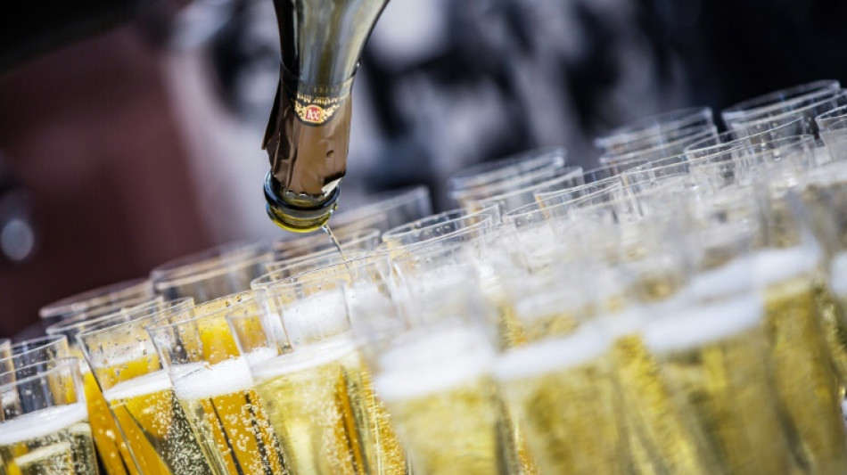  Sekt & Co.: Konsum von Schaumwein binnen zehn Jahren um ein F&uuml;nftel gesunken 