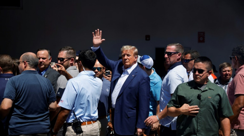 Les d&eacute;m&ecirc;l&eacute;s judiciaires de Trump, pr&eacute;lude d'une campagne explosive