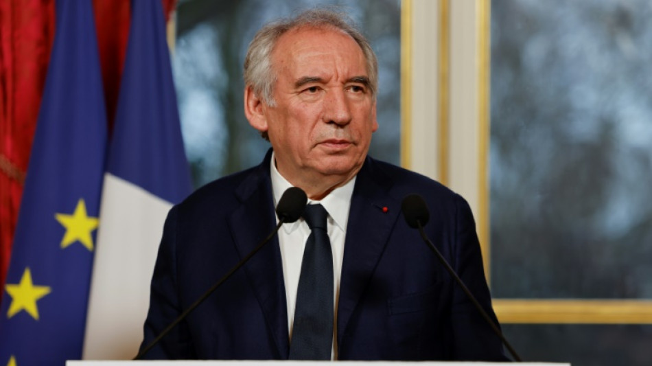 Immigration: Bayrou menace de remettre en cause les accords de 1968 avec l'Alg&eacute;rie
