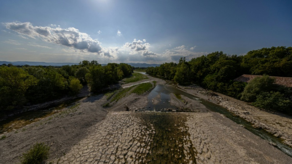  S&eacute;cheresse: pr&egrave;s de 70% de la France sous des mesures de restrictions d'eau 