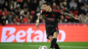 Di Mar&iacute;a e Paredes s&atilde;o investigados por apostas ilegais na It&aacute;lia