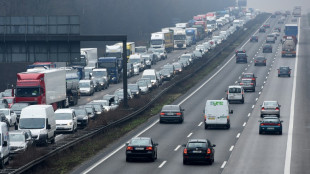 Deutschland senkt CO2-Ausstoß zu langsam - Problembereiche Verkehr und Gebäude