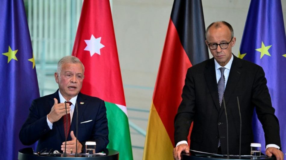 Merz: Zwei Transportflugzeuge auf Weg nach Jordanien für Hilfsabwürfe über Gazastreifen