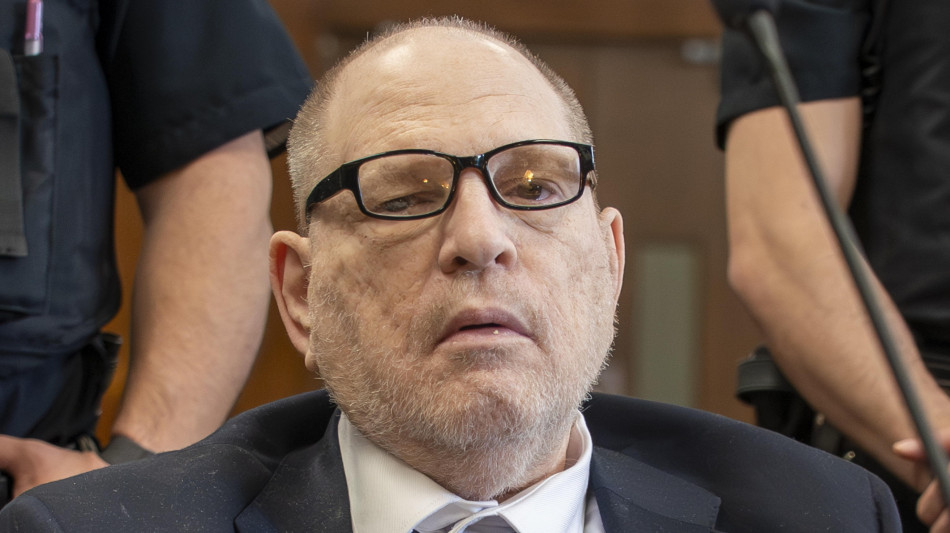  Weinstein, l'accusatrice torna sul banco dei testimoni 