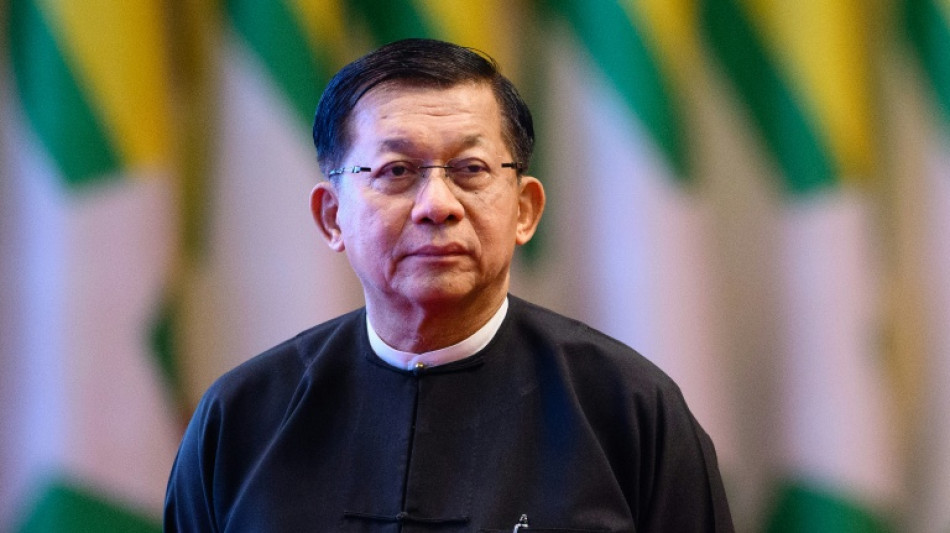  Myanmar ex-junta chief on first Thailand trip as civilian leader 