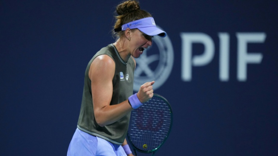  Bia Haddad &eacute; eliminada na primeira rodada do WTA 1000 de Miami 