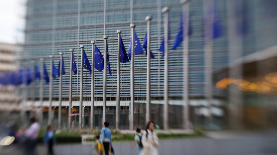  L'Ue chiede agli Usa ritiro sanzioni a Cpi, 'pronti a ogni misura necessaria' 