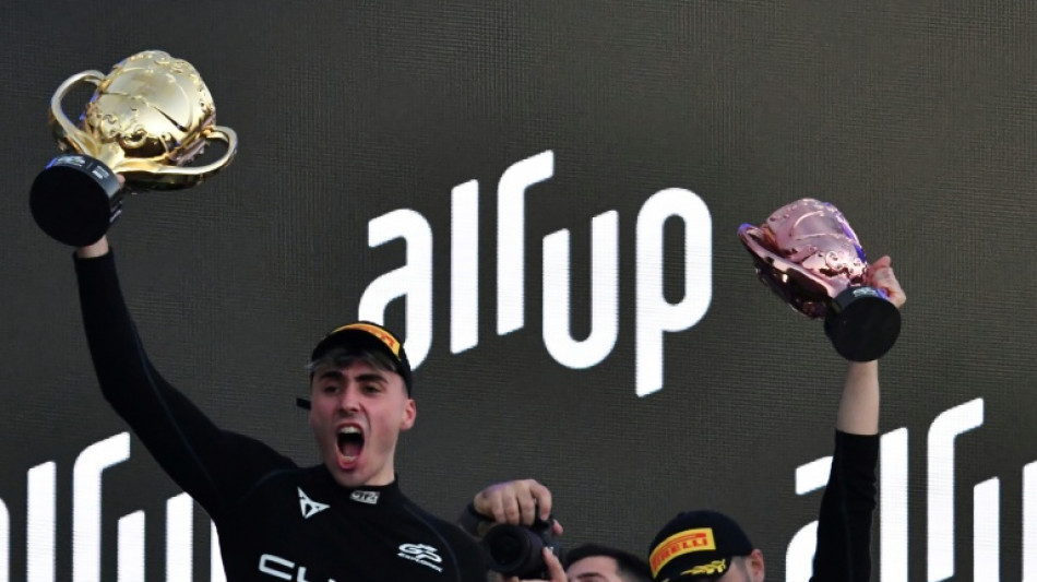 Un español gana carrera automovilísta de "streamers" en Francia