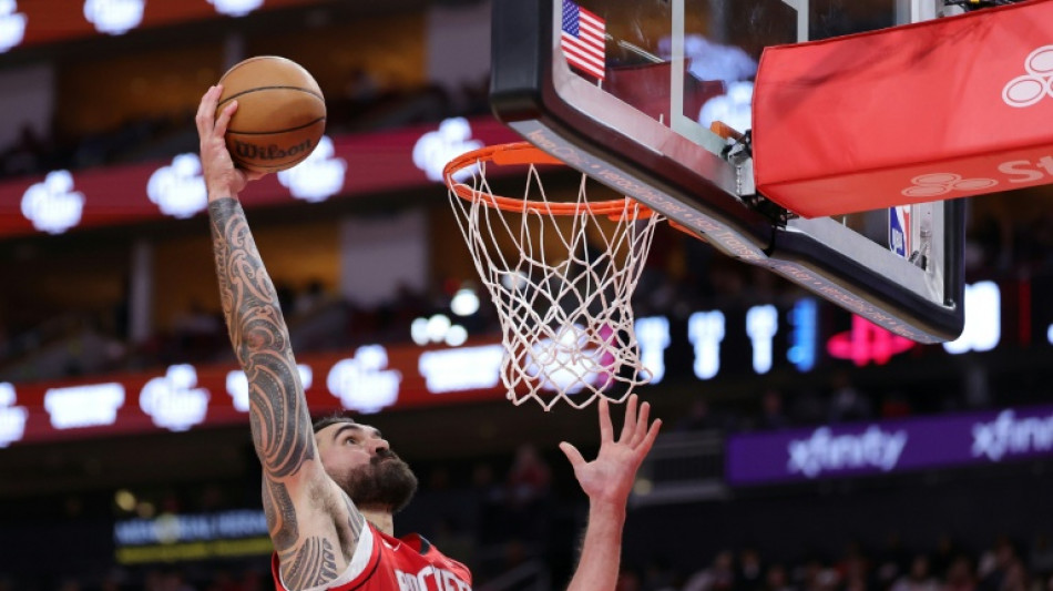 Steven Adams, piv&ocirc; do Houston Rockets, vai perder restante da temporada da NBA 