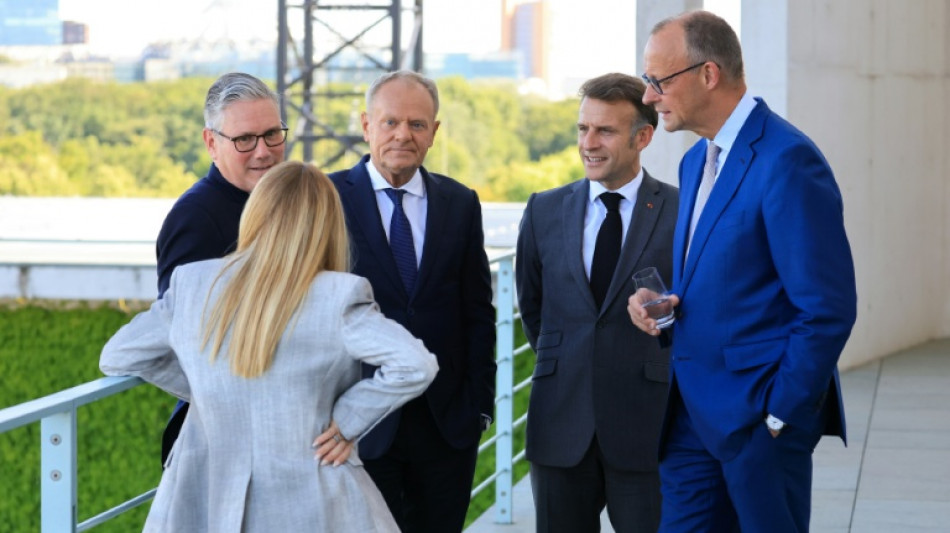  Staats- und Regierungschefs von E5-Gruppe zu Treffen in Berlin zusammengekommen 