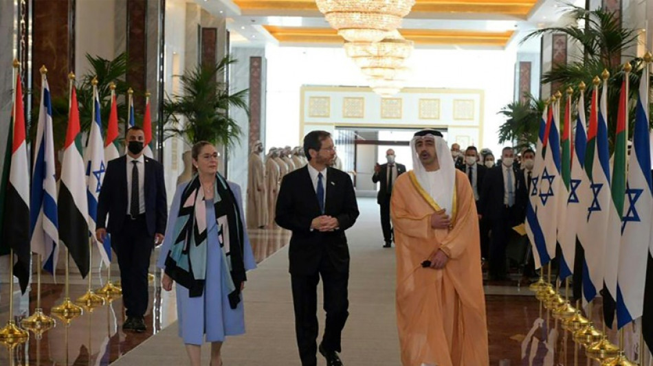 Premi&egrave;re visite d'un pr&eacute;sident isra&eacute;lien aux Emirats arabes unis