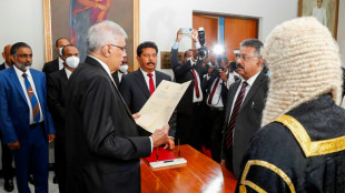 Sri Lanka: le pr&eacute;sident veut former un gouvernement d'union pour sauver l'&eacute;conomie
