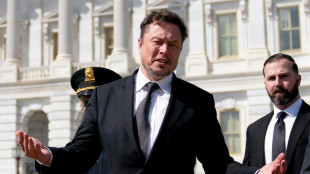 Elon Musk kritisiert Berliner Flüchtlingspolitik und teilt Wahlaufruf für AfD
