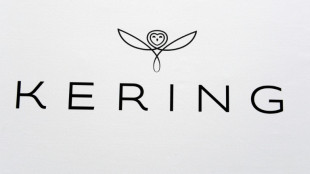 Kering, toujours plomb&eacute; par Gucci, voit son b&eacute;n&eacute;fice net plonger de 93,6%
