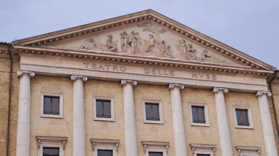  Lirica ad Ancona, Elisir d'Amore, dittico A Giacomo Leopardi e Cavalleria Rusticana 