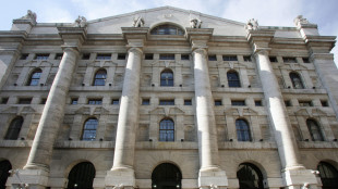 Borsa: Milano fiacca (-0,15%), pesa Diasorin, banche deboli