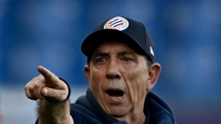 T&eacute;cnico franc&ecirc;s Jean-Louis Gasset morre aos 72 anos 