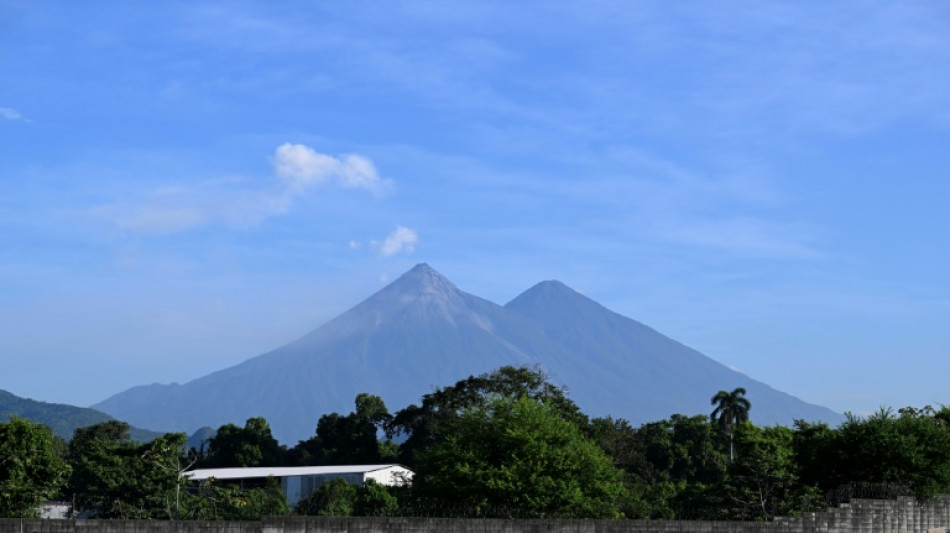  Guatemala: fin de l'&eacute;ruption du volcan de Fuego, les &eacute;vacu&eacute;s rentrent chez eux 