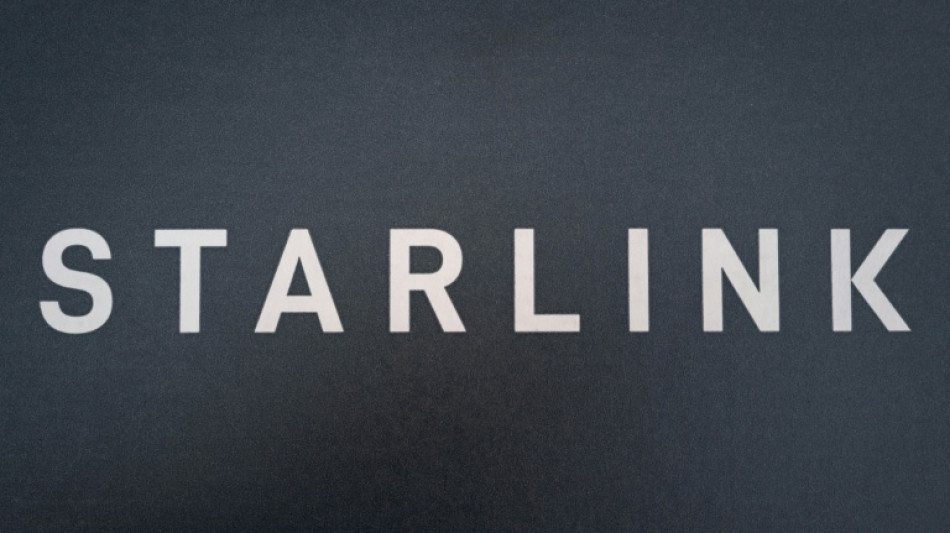  Ativistas conectam iranianos &agrave; internet via Starlink 