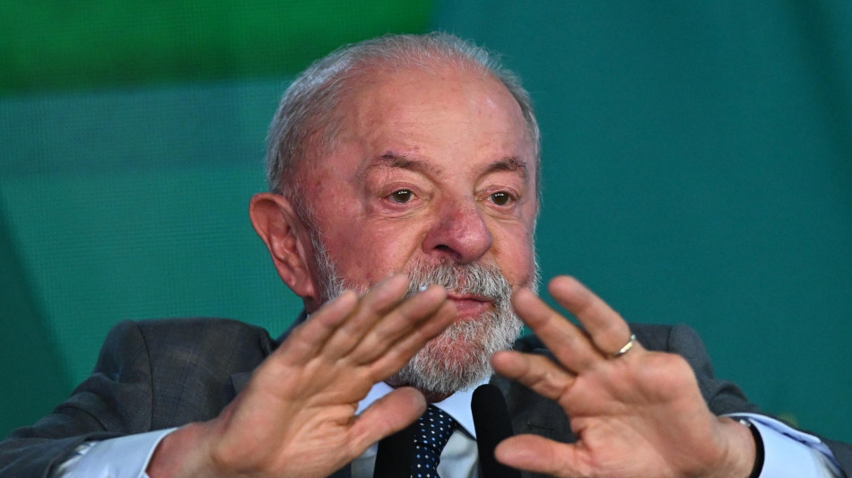  Lula intima al presidente Corte suprema brasiliana di risolverne la crisi 