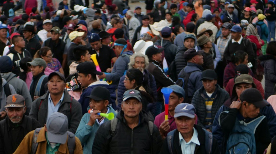 Hunderte blockieren Straßen in Protest gegen Justizvertreter in Guatemala
