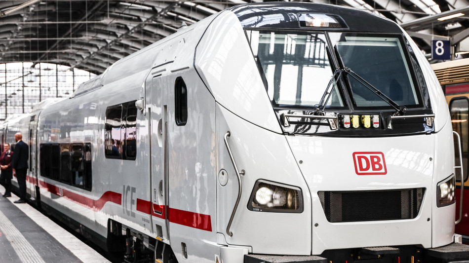  Riprendono a circolare i primi treni in Germania 