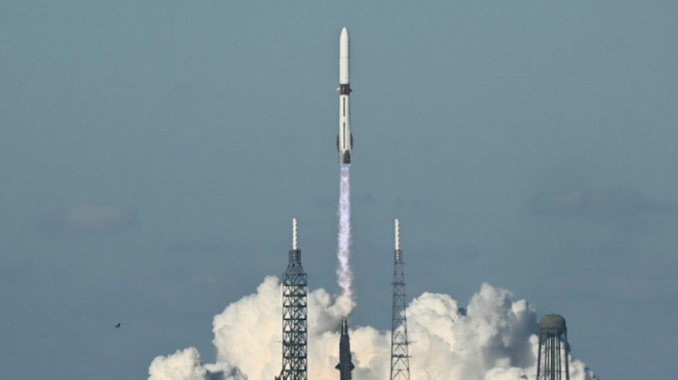 L'entreprise spatiale de Bezos parvient à récupérer le propulseur de sa grande fusée, une prouesse