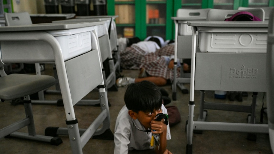  Philippines holds drills to safeguard students from armed intruders 