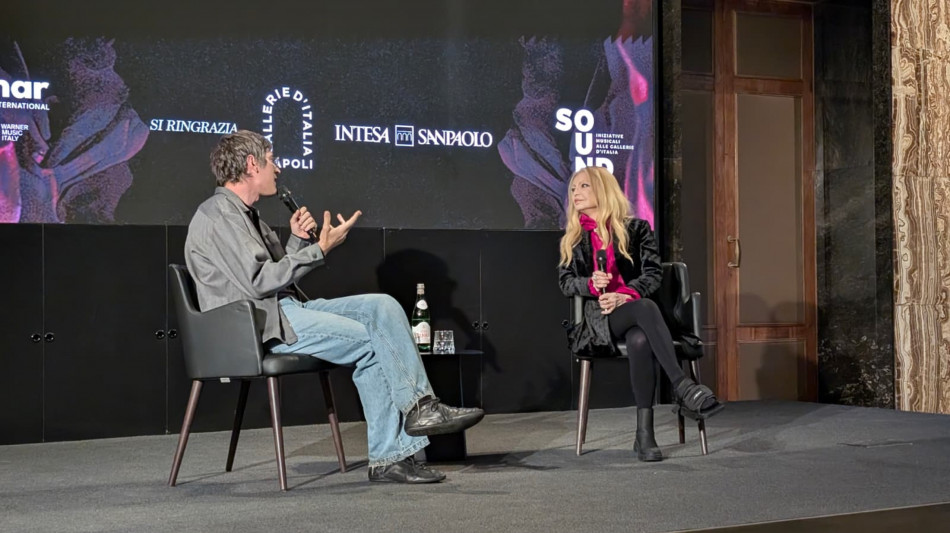 Patty Pravo, 'quel giro in 500 a Roma con Jimi Hendrix'