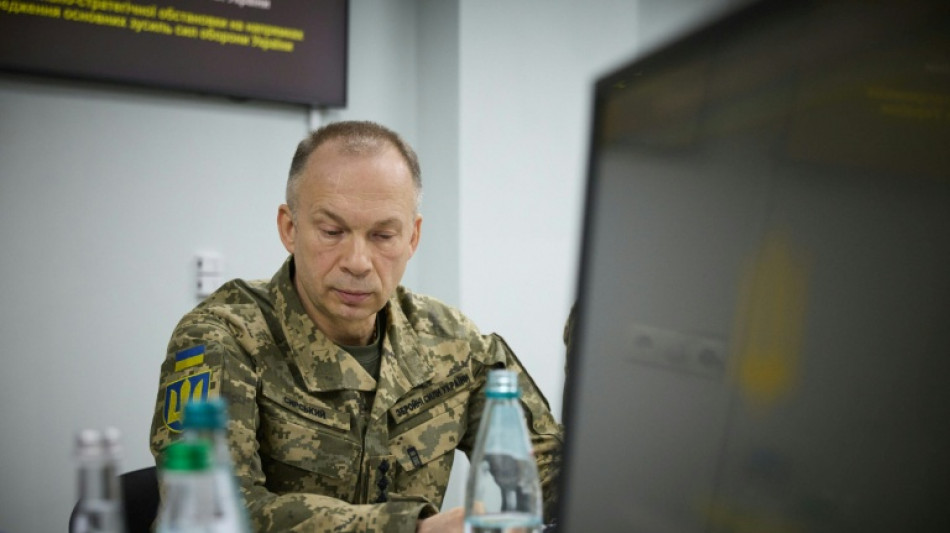  Nach tagelangen Protesten: Selenskyj entl&auml;sst Armeechef Syrsky 