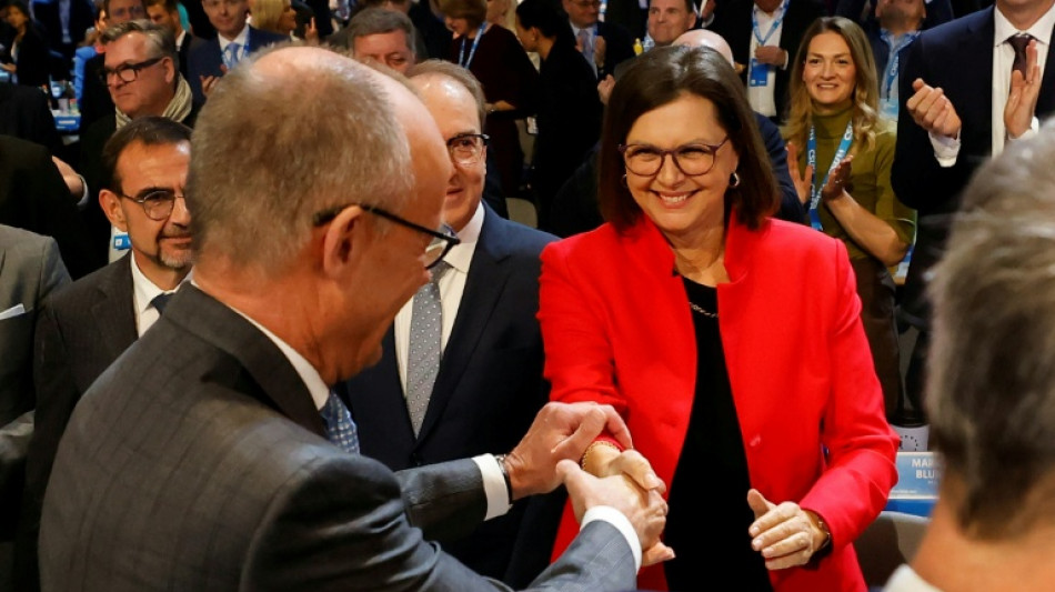  CSU-Parteitag: Merz &auml;u&szlig;ert sich nicht zu Steinmeier-Nachfolge 
