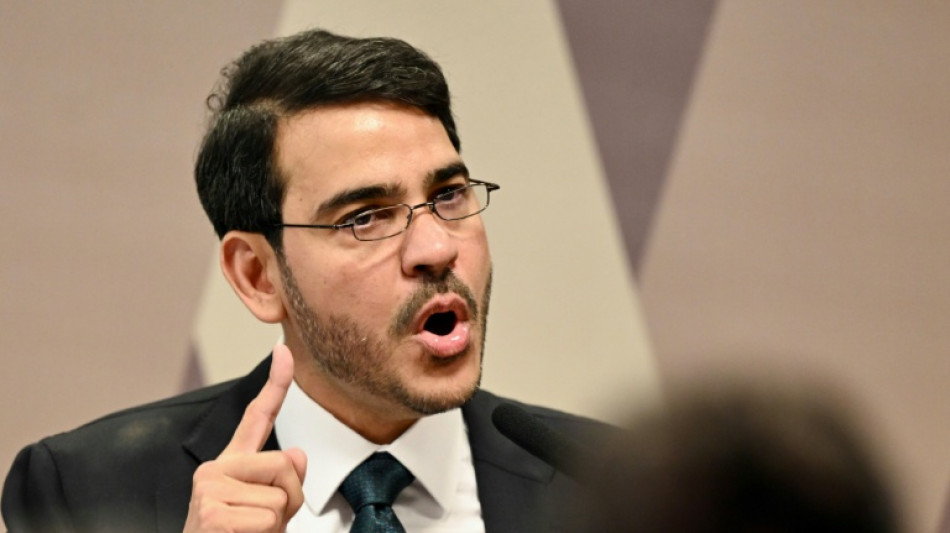 Senado decide sobre Messias, candidato de Lula ao STF