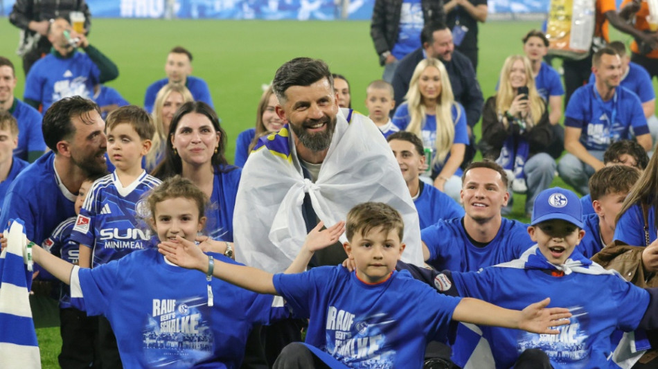  Muslic will noch "jahrelang" Trainer auf Schalke bleiben 