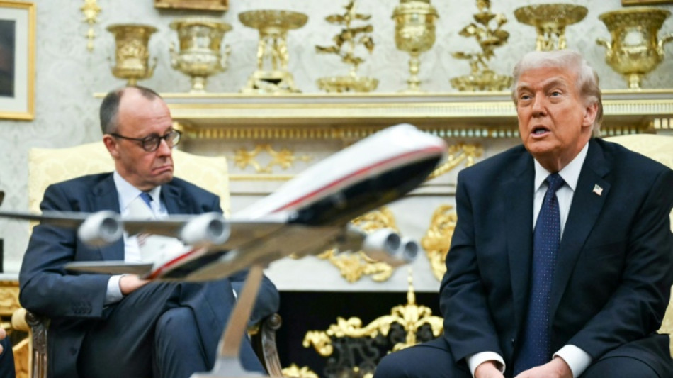  Trump erw&auml;gt Reduzierung der US-Truppenst&auml;rke in Deutschland - Merz beschw&ouml;rt Gemeinsamkeiten 