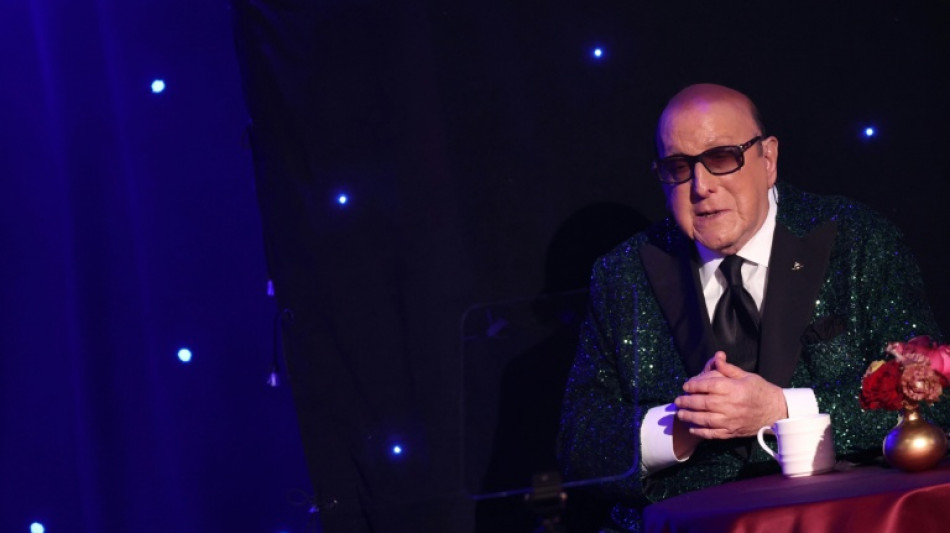  Muere Clive Davis, emblem&aacute;tico productor musical estadounidense 
