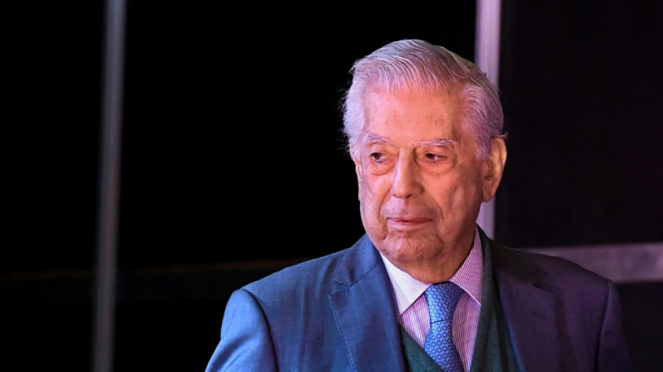 Mario Vargas Llosa, vencedor do Nobel de Literatura, morre aos 89 anos