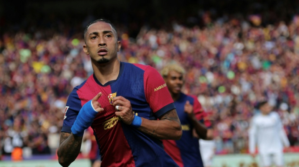 Raphinha &eacute; eleito o melhor jogador da espanhola LaLiga na temporada 