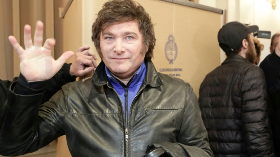 La presidencia de Argentina entre un antisistema y dos pol&iacute;ticos de tradici&oacute;n