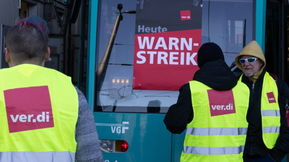 Verdi-Chef Werneke kündigt einzelne Warnstreiks bis Sonntag an