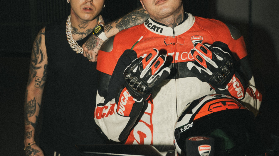 Il collettivo 333 Mob torna sulla scena con Ostil3