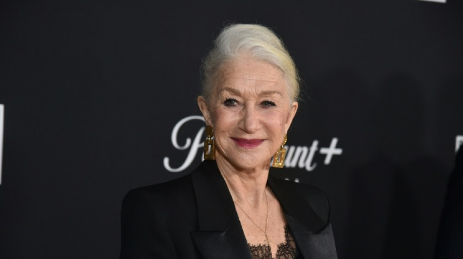  K&ouml;nig Charles III. ehrt Oscarpreistr&auml;gerin Helen Mirren und andere Briten 