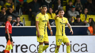 Villarreal stay on Atletico's tail, Valencia snatch vital victory