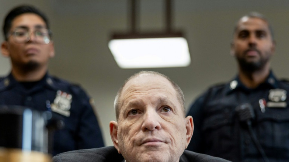 Júri conclui primeiro dia de deliberações para definir destino de Harvey Weinstein