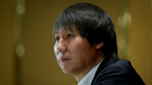 Ex-treinador de futebol chin&ecirc;s &eacute; condenado a 20 anos de pris&atilde;o por corrup&ccedil;&atilde;o