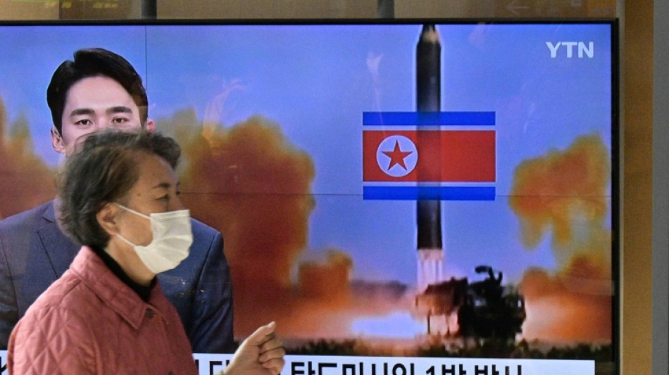 Corea del Norte dispara un misil balístico tras advertir de una respuesta 
