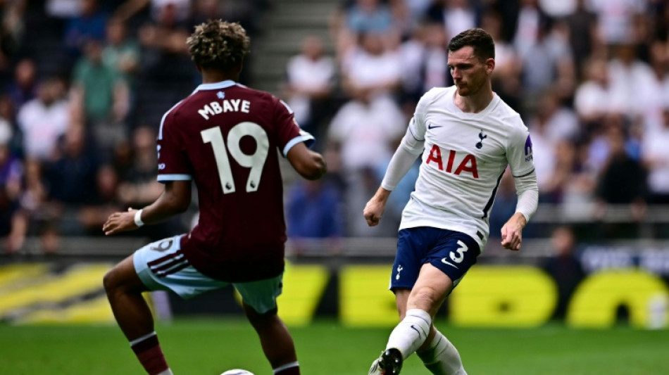  Robertson tells Spurs to 'forget' past woes 